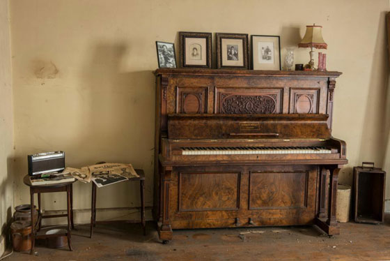 العثور على كمية كبيرة من الذهب داخل بيانو قديم صورة رقم 4