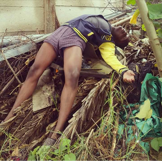 سيلفي الموت.. صور وضعية الموت تذهل العالم وتثير موجة استياء صورة رقم 16