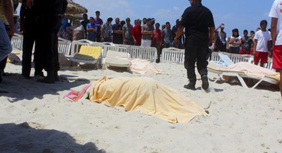 فيديو ينشر لاول مرة لهجوم داعشي في سوسة التونسية قبل عام ونصف صورة رقم 2