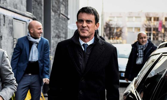 فيديو صادم.. مرشح  لرئاسة فرنسا يهان ويتلقى صفعة على وجهه صورة رقم 8