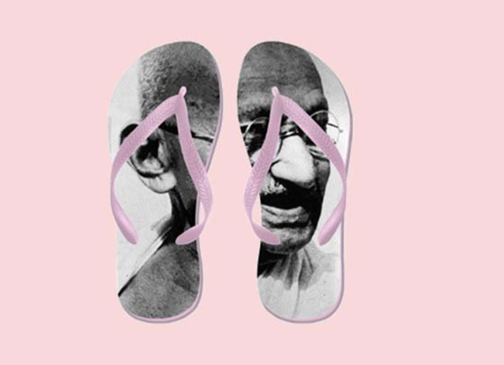 غضب في الهند.. شبشب غاندي على موقع أمازون ويطالبون بالاعتذار صورة رقم 4