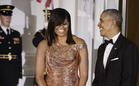 قبل مغادرة البيت الأبيض.. اوباما يهنئ زوجته بعيد ميلادها ويعبر لها عن حبه صورة رقم 6