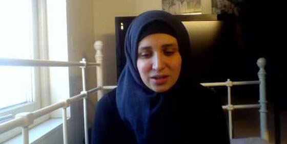 بالفيديو والصور.. إعلامية سورية تخلع الحجاب على الهواء صورة رقم 6