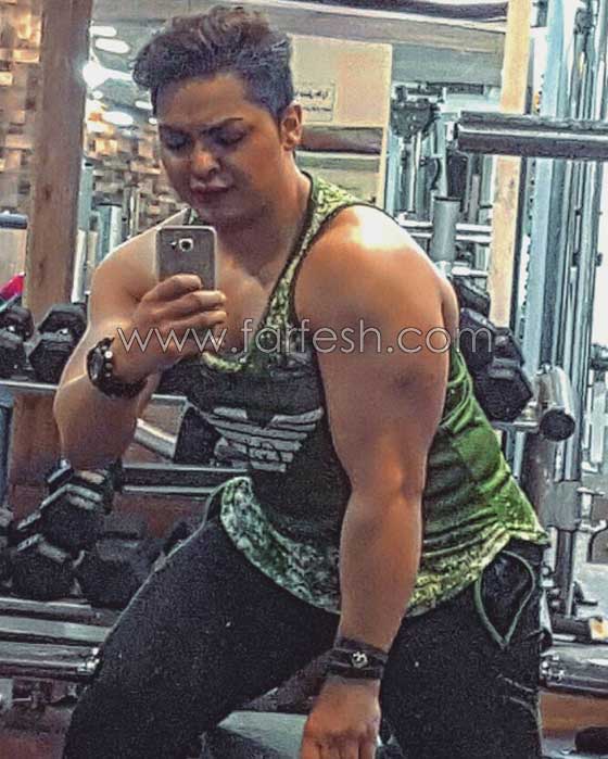 حبس بطلة كمال اجسام ايرانية لانها استعرضت عضلاتها! صور صورة رقم 1