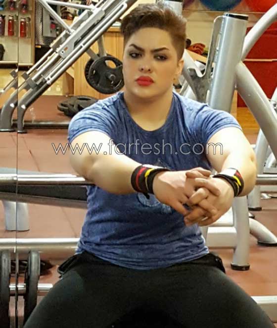 حبس بطلة كمال اجسام ايرانية لانها استعرضت عضلاتها! صور صورة رقم 10