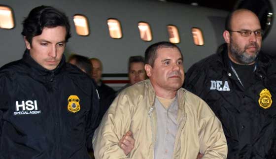 المكسيك تسلم اخطر مهرب في العالم بارون المخدرات الى امريكا صورة رقم 10