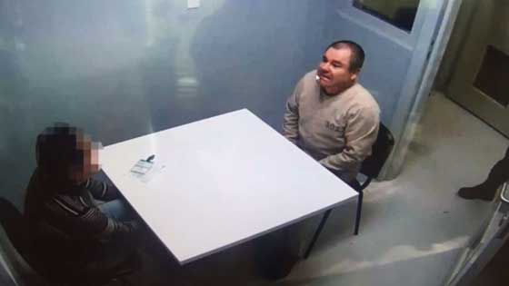 المكسيك تسلم اخطر مهرب في العالم بارون المخدرات الى امريكا صورة رقم 8