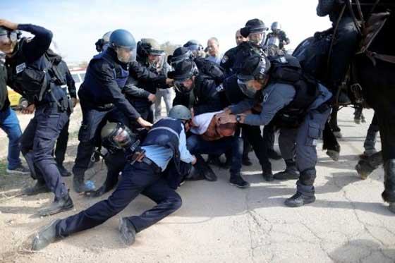 شرطة اسرائيل تقتل وتهدم وتكذب والمطالبة بلجنة تحقيق بجريمة ام الحيران صورة رقم 17