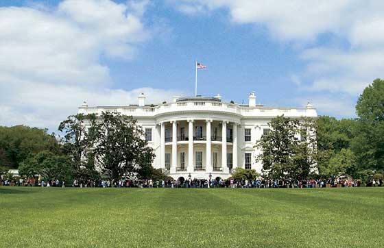 ترامب يبيت ليلته الاولى بالبيت الابيض في غرفة لينكولين المسكونة بالاشباح صورة رقم 8