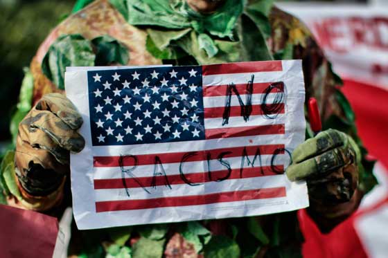 ترامب رئيس للمنقسمين.. بين مناصرين له ومحتجين في الشوارع صورة رقم 11