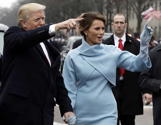 ميلانيا ترامب تستحضر جاكلين كينيدي بمعطف يحمل مسحة الستينيات صورة رقم 6