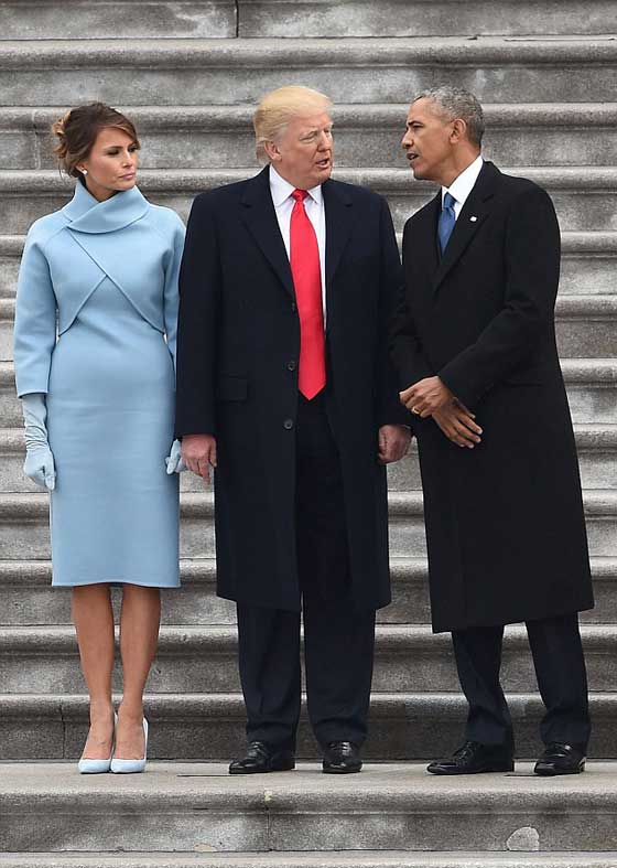 ميلانيا ترامب تستحضر جاكلين كينيدي بمعطف يحمل مسحة الستينيات صورة رقم 15