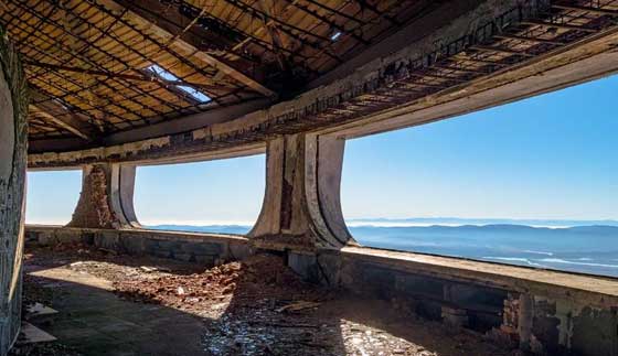  ما هي قصة الجسم الفضائي السوفيتي المهجور على قمة جبل في بلغاريا؟ صورة رقم 2