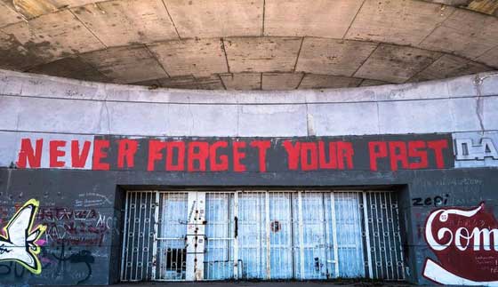  ما هي قصة الجسم الفضائي السوفيتي المهجور على قمة جبل في بلغاريا؟ صورة رقم 7