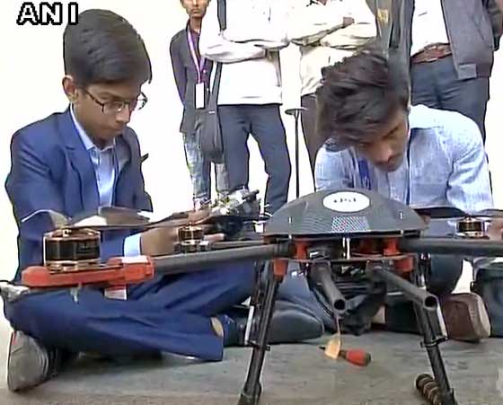 الهند تتعاقد مع الشاب المعجزة لإنتاج طائرات مضادة للألغام  صورة رقم 1