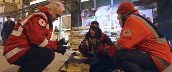 المانيا.. حافلات البرد تنقذ المشردين من الطقس البارد وتنقلهم إلى مراكز إيواء صورة رقم 19