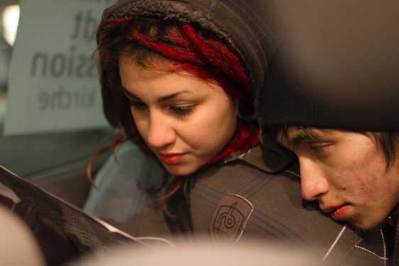 المانيا.. حافلات البرد تنقذ المشردين من الطقس البارد وتنقلهم إلى مراكز إيواء صورة رقم 11