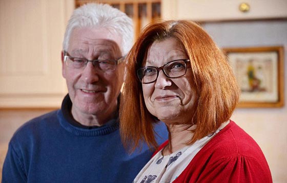 فيديو وصور.. امراة ستينية تنجو باعجوبة من حادث دهس مروّع صورة رقم 4