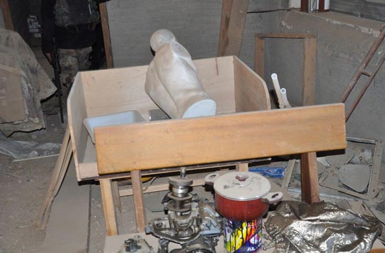 على طريقة روسيا.. داعش يعتمد آليات وهمية لخداع العدو! شاهد الصور صورة رقم 4