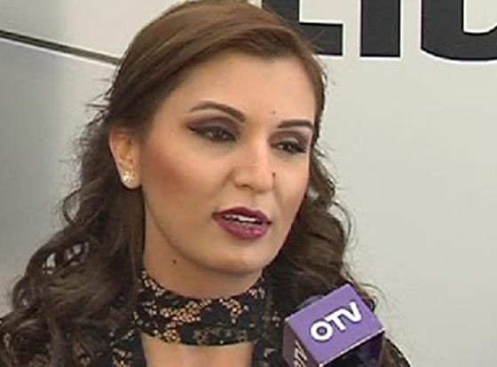 مذيعة لبنانية كفيفة تدخل غينيس بأطول بث مباشر على قناة تلفزيونية صورة رقم 5