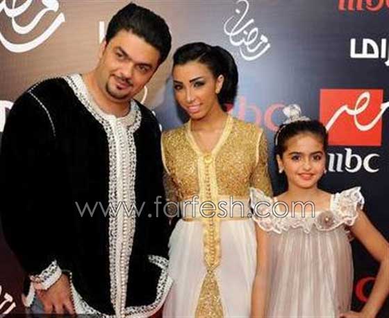 الجمهور يفتح النار على زوج دنيا بطمة بعد ان هدد طليقته بفضيحة صورة رقم 2