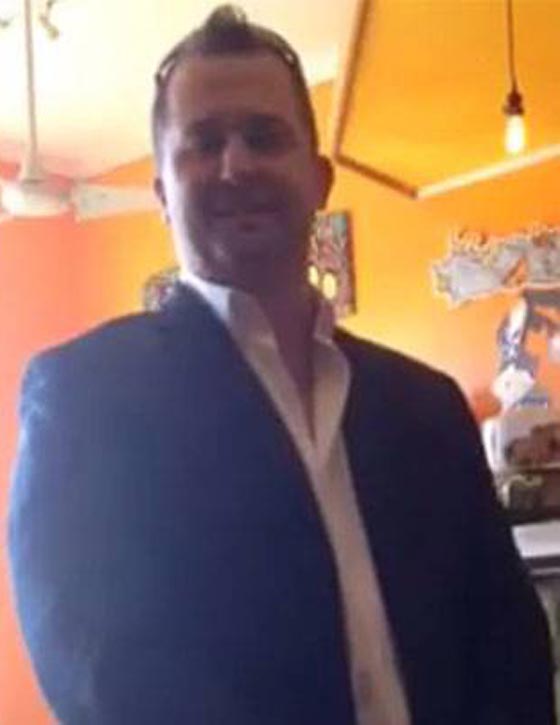 فيديو صادم: رجل يتهم أمريكية مسلمة بأنها مرتكبة الفاحشة بسبب حجابها! صورة رقم 12