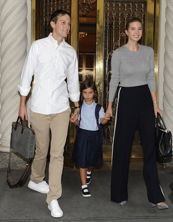 حفيدة ترامب تشعل المواقع باغنية صينية والجد لم يعايد الشعب الصيني صورة رقم 11