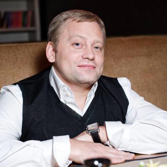 مشهد مؤلم.. نهاية مأساوية لشاب تشاجر مع صديقته وسقط من علو شاهق صورة رقم 9