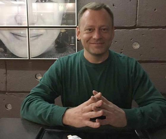 مشهد مؤلم.. نهاية مأساوية لشاب تشاجر مع صديقته وسقط من علو شاهق صورة رقم 12