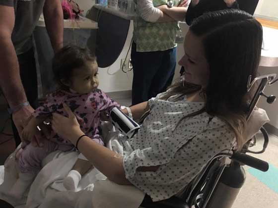 مربية تتبرع بجزء من كبدها لانقاذ حياة رضيعة من الموت صورة رقم 2