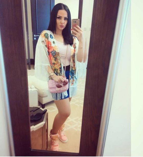  صور فنانات عربيات تفضح قصر قامتهن، احداهن طولها 147 سم فقط! صورة رقم 20
