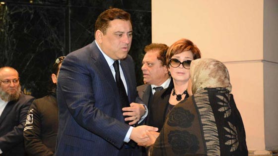 من الذي يتمنى الموت للفنانين؟ اليكم اشهر شائعات الموت عن المشاهير  صورة رقم 3