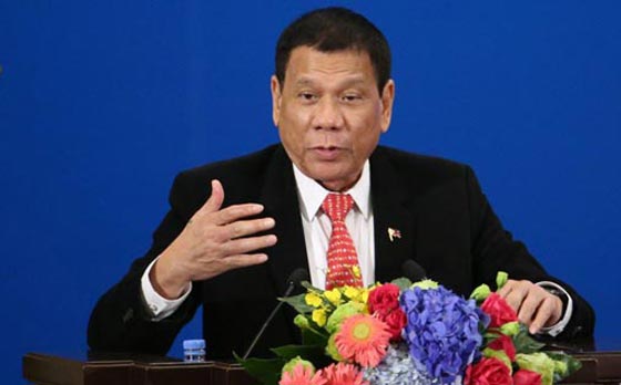 الرئيس الفلبيني يبتكر طريقة جديدة لتأديب رجال الشرطة الفاسدين  صورة رقم 2