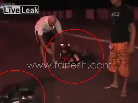 بالفيديو.. لحظة وقوع حادث على الهواء مباشرة صورة رقم 10