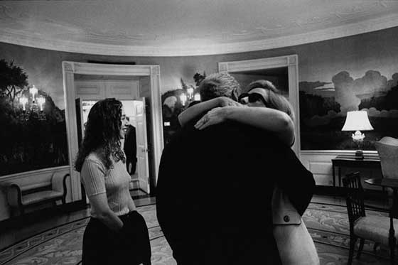 مجموعة صور نادرة لهيلاري كلينتون بالأبيض والأسود صورة رقم 5