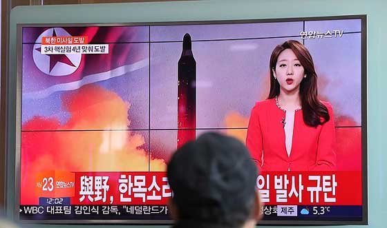 كوريا الشمالية تختبر صاروخا باليستيا لتجس نبض ترامب صورة رقم 5