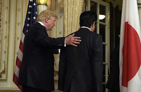 كوريا الشمالية تختبر صاروخا باليستيا لتجس نبض ترامب صورة رقم 10