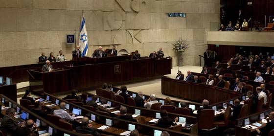 بعد قانون سرقة الاراضي الفلسطينية.. اسرائيل تتمادى على رفع الآذان! صورة رقم 3