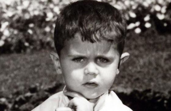 صور نادرة لملوك وزعماء العالم في طفولتهم وشبابهم صورة رقم 7