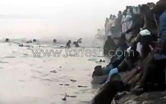 فيديو مروع.. لحظة غرق قارب في نهر على متنه 30 شخصا شمال غرب باكستان  صورة رقم 5