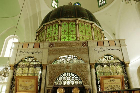 بالصور.. أماكن في سوريا دمرتها الحرب وباتت تلال من الحطام  صورة رقم 4