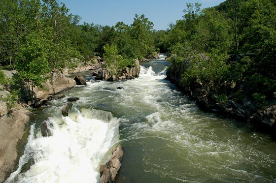 بالصور.. أماكن في سوريا دمرتها الحرب وباتت تلال من الحطام  صورة رقم 25