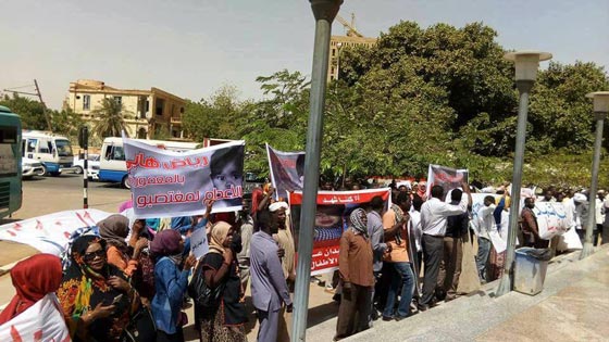 الاعدام لرجل سوداني اغتصب طفلة عمرها (سنتين) حتى ماتت صورة رقم 10