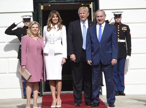 لماذا كشفت سارة نتنياهو عن ساقيها في البيت الابيض؟ صورة رقم 1