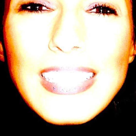 ايناس.. اخت سرّية تظهر لميلانيا ترامب وتعيش في نيويورك صورة رقم 7