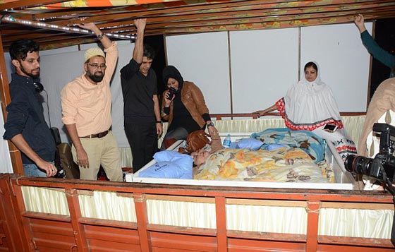 بعد 5 أيام فقط في مستشفى مومباي.. كم فقدت إيمان أحمد من وزنها؟ صور صورة رقم 5