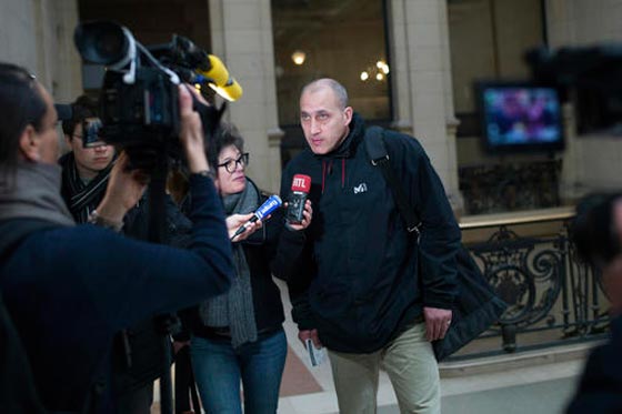 رجل العنكبوت يسرق لوحات فنية تقدر قيمتها بالملايين من متحف صورة رقم 6