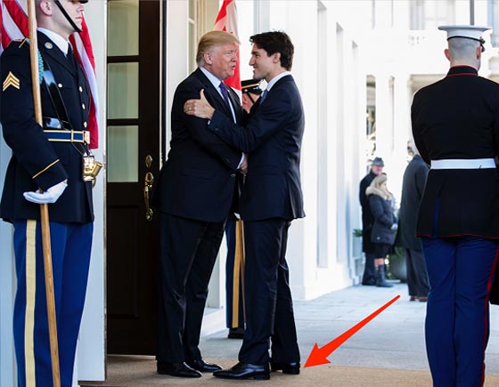 صور سياسيبن يلبسون الكعب العالي ليبدون اكثر طولا ويظهرون قوتهم! صورة رقم 2