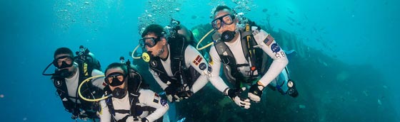 رواد فضاء يعيشون تحت الماء استعدادا لاقتحام العالم الخارجي.. فيديو صورة رقم 6