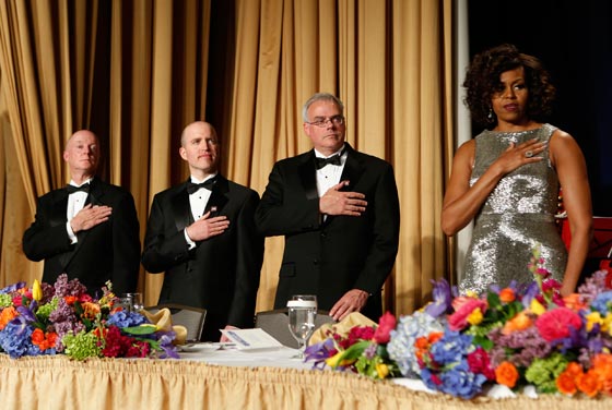  ترامب يقاطع العشاء السنوي لمراسلي البيت الأبيض مؤكدا سوء علاقته مع الصحافة! صورة رقم 5